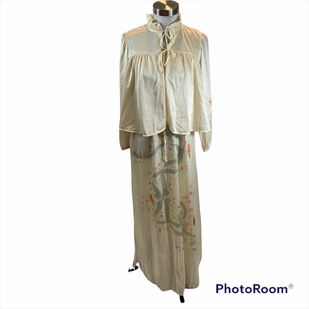 Vintage 2 Piece Berkleigh Junior Nightgown‎ Set 9
